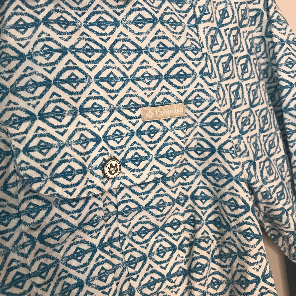 COLUMBIA Metal Button Patterned Outdoor Shirt - Picture 4 of 6